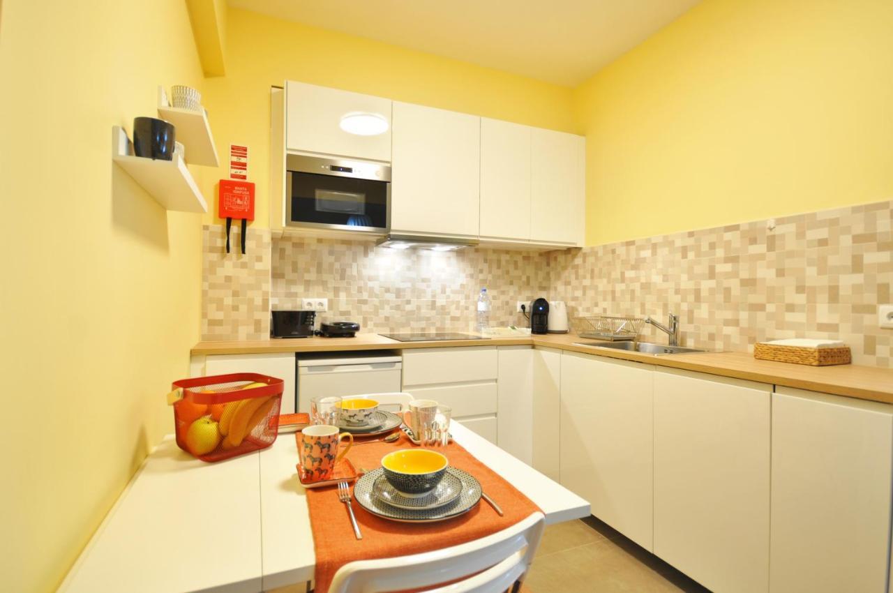 Rh Charming Liberdade I Apartamento